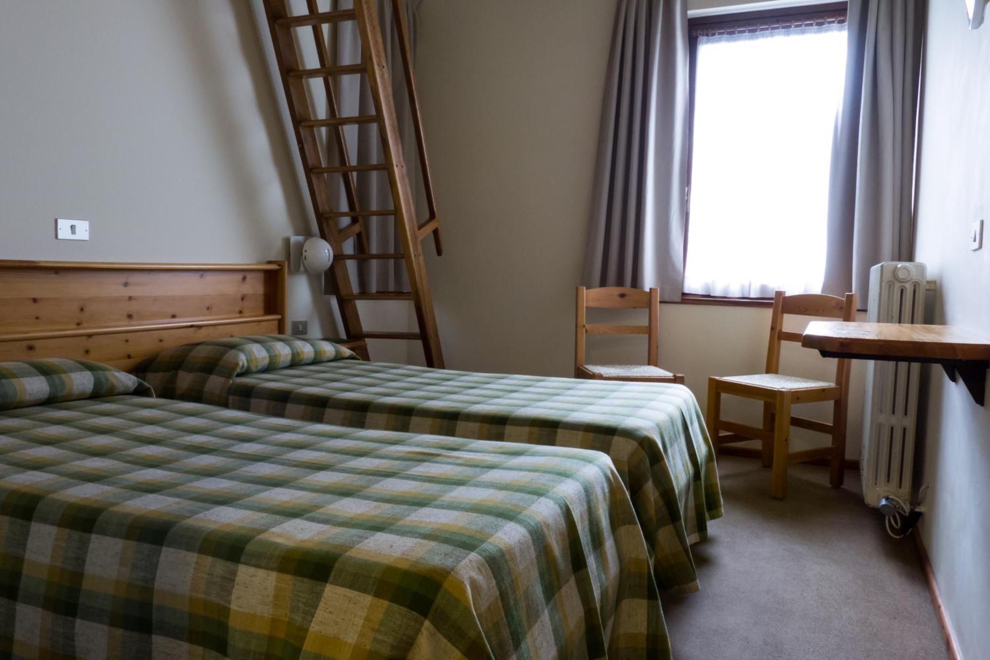 Hotel Valdotain Villeneuve Ngoại thất bức ảnh