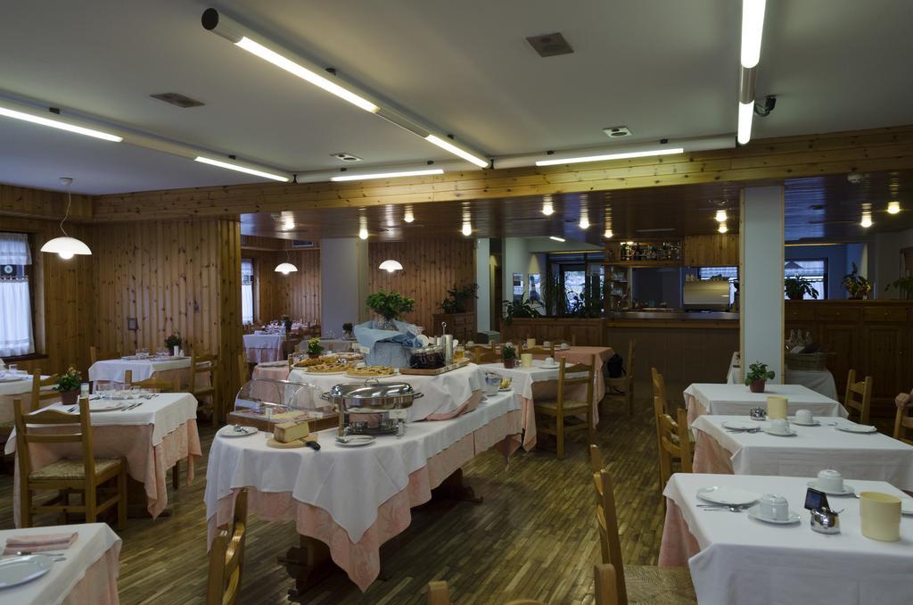 Hotel Valdotain Villeneuve Ngoại thất bức ảnh